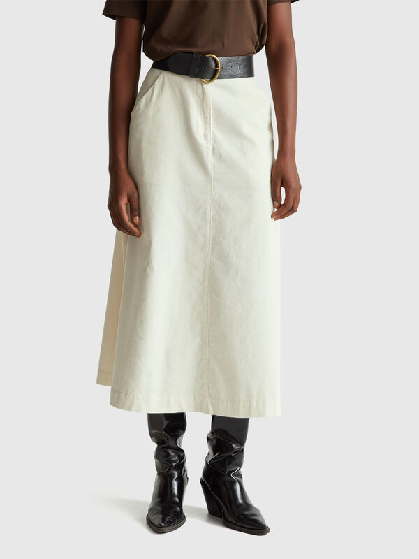 Falda midi de terciopelo Mujer