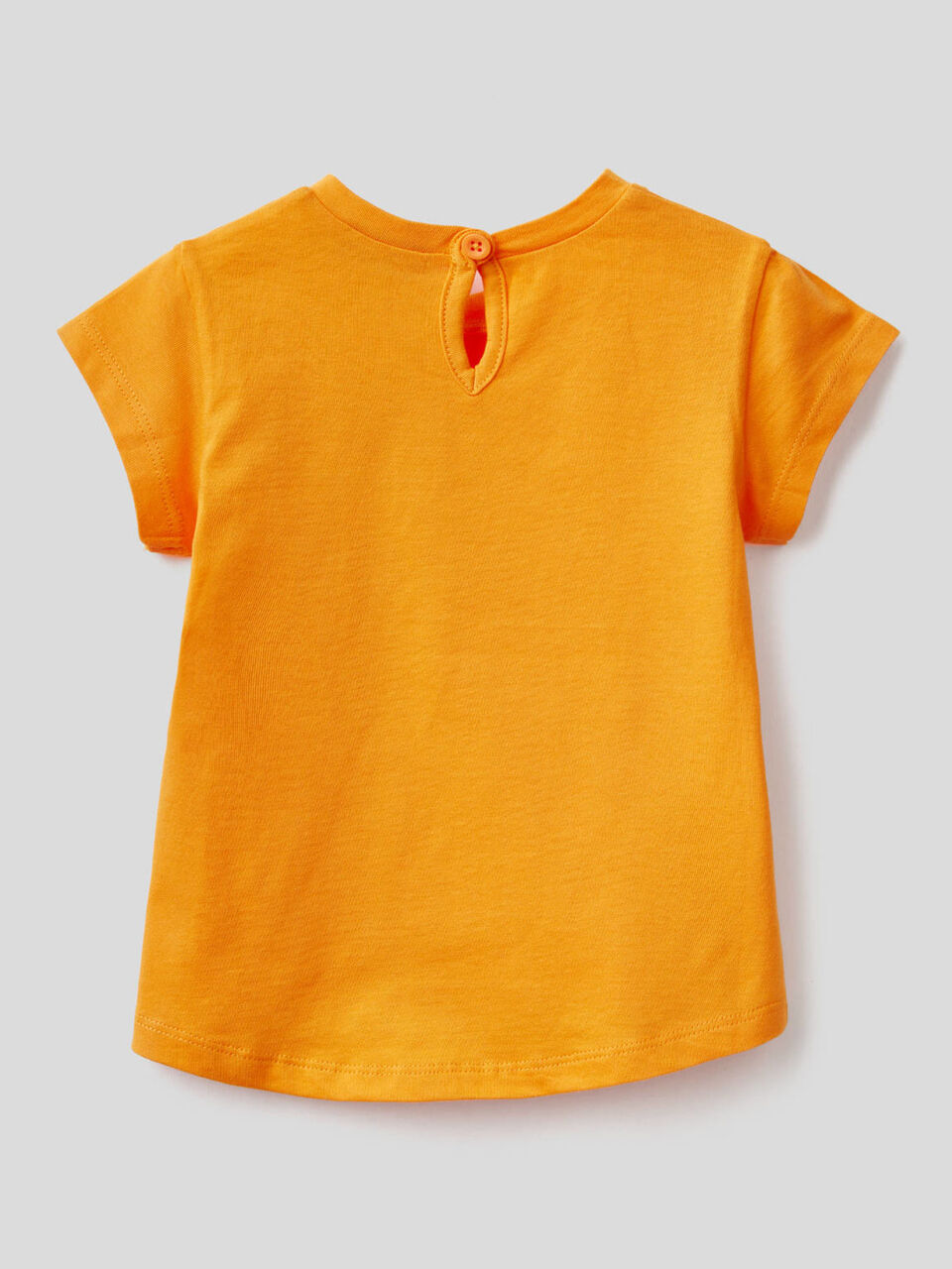 Camiseta de algodón con bolsillo estampado image number 2