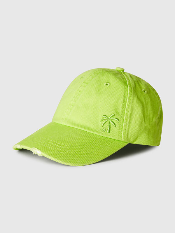 Gorra de béisbol con bordado. Niño