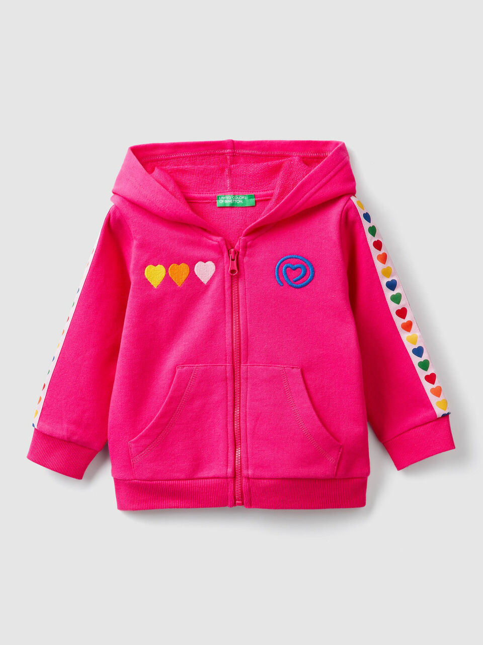 Sudadera con corazones y bordados image number 1