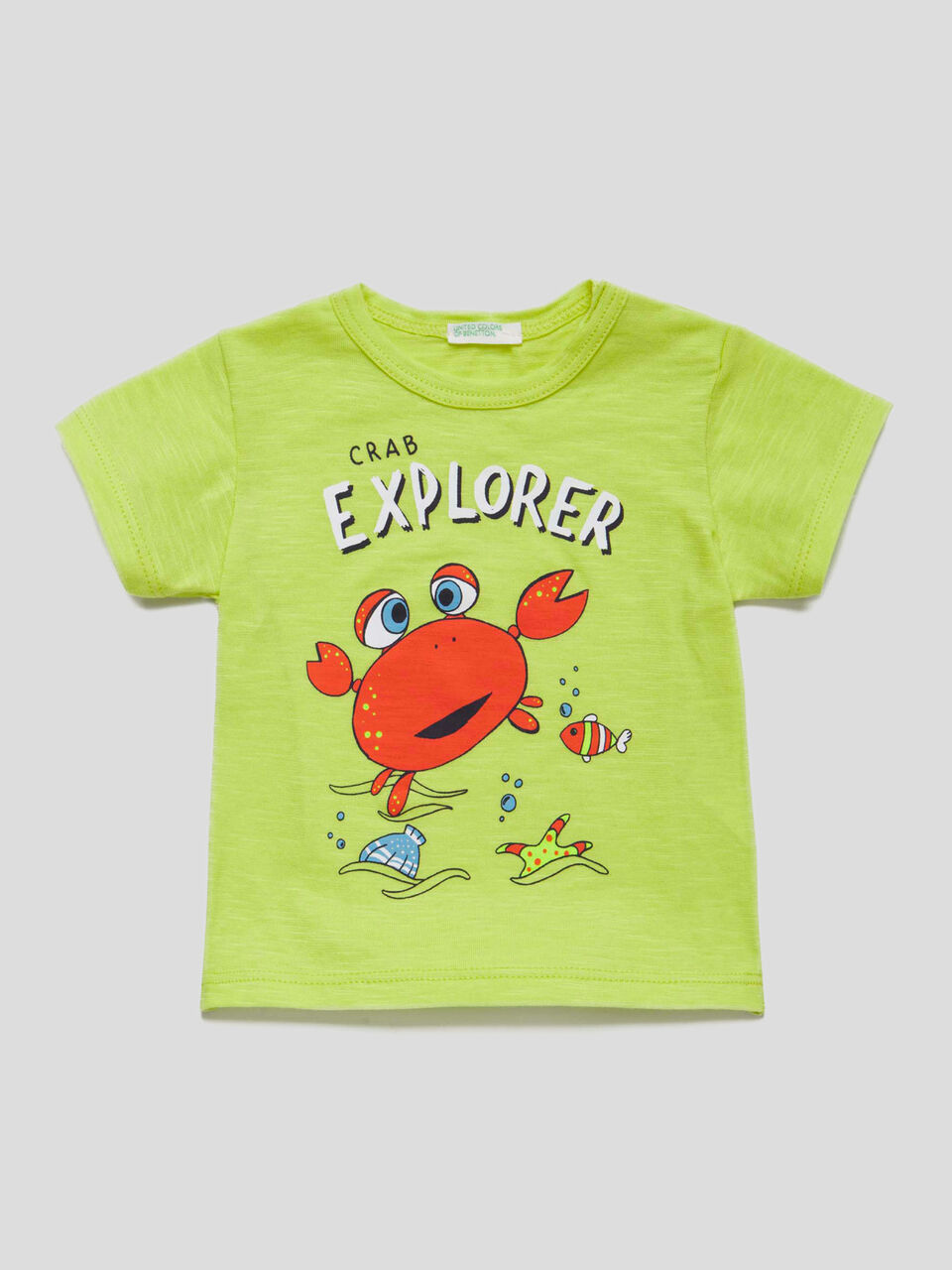 Camiseta con estampado flúor image number 1