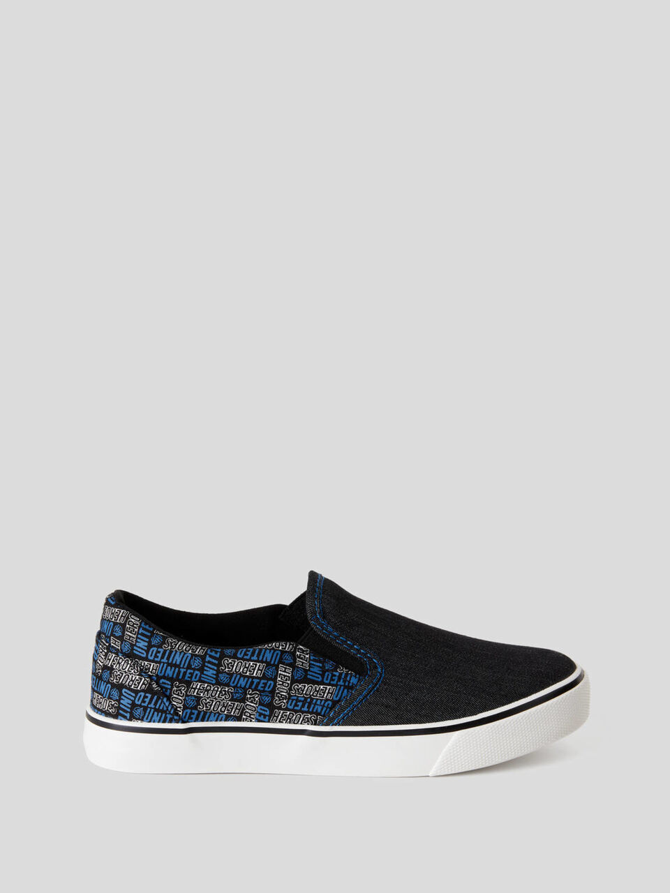Sneakers de estilo skater de tela image number 1