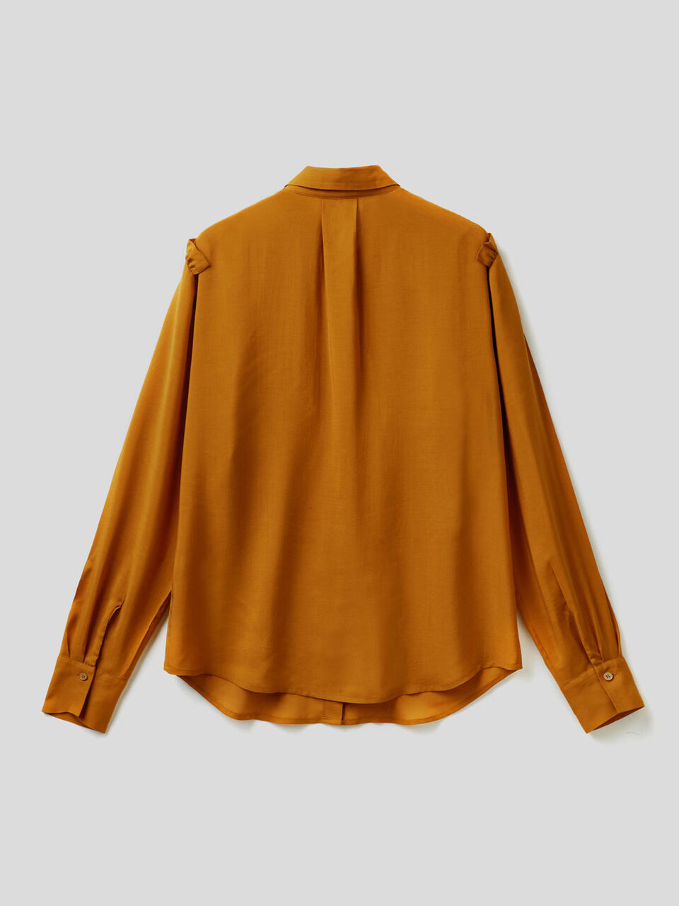 Camisa fluida con volantes image number 2