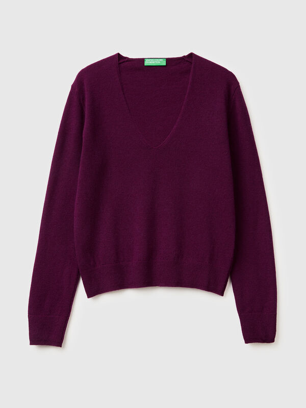 Suéter morado de cuello en V en pura lana merino Suéter morado de cuello en V en pura lana merino Mujer