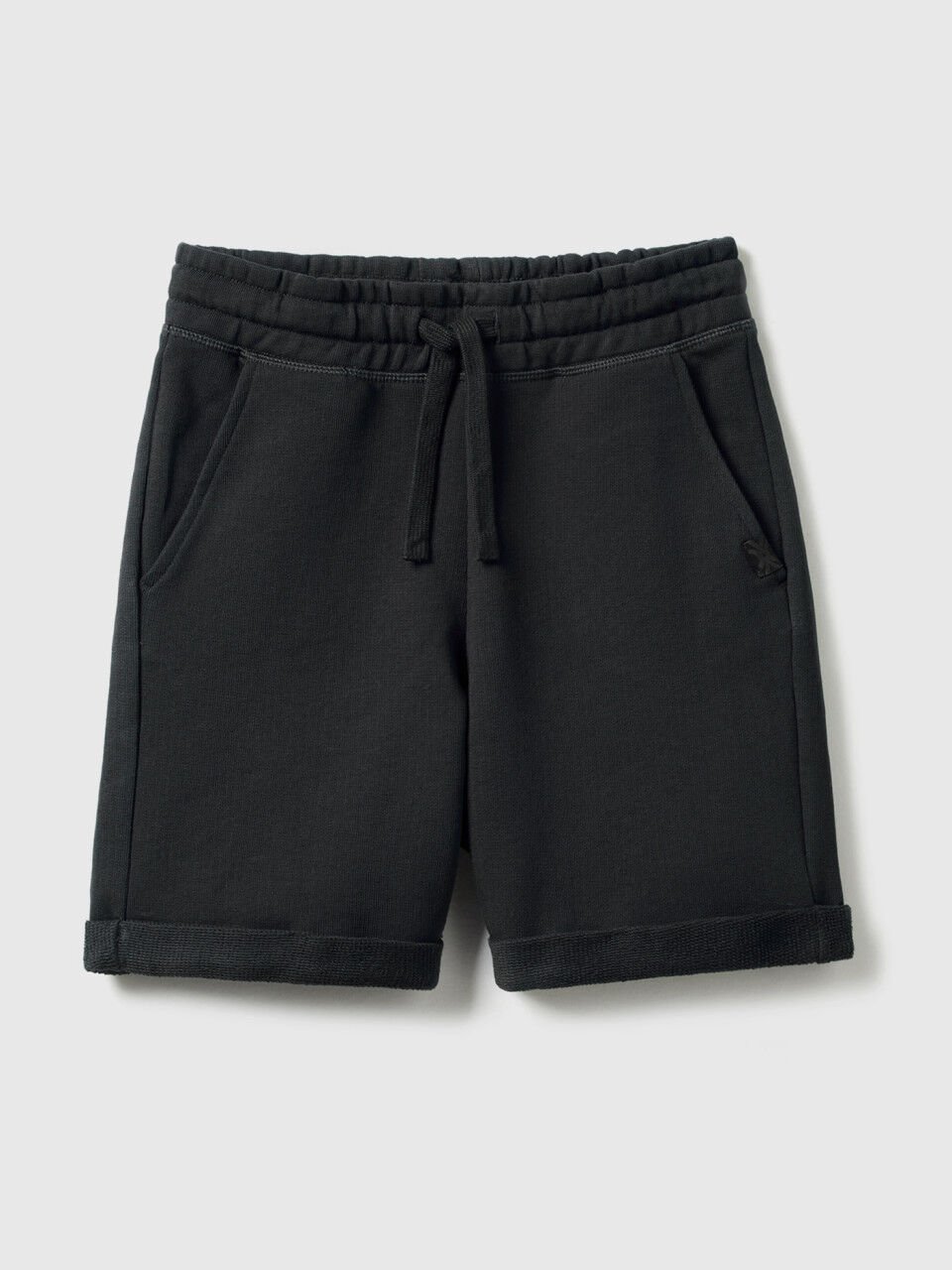 Pantalones cortos Ni o y Bermudas Colecci n 2023 Benetton