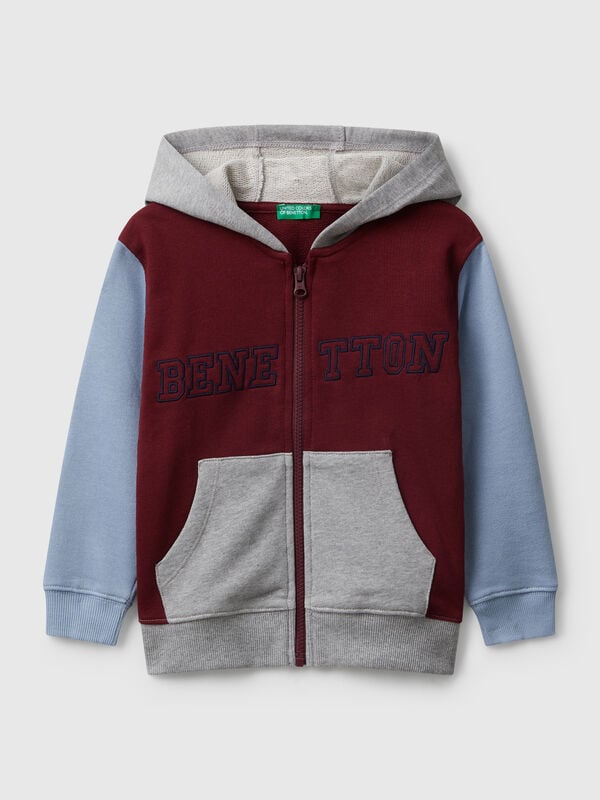 Sudadera con capucha y bordado Niño