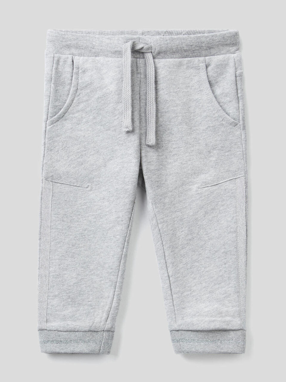 Pantalón de felpa con detalles de lúrex image number 1