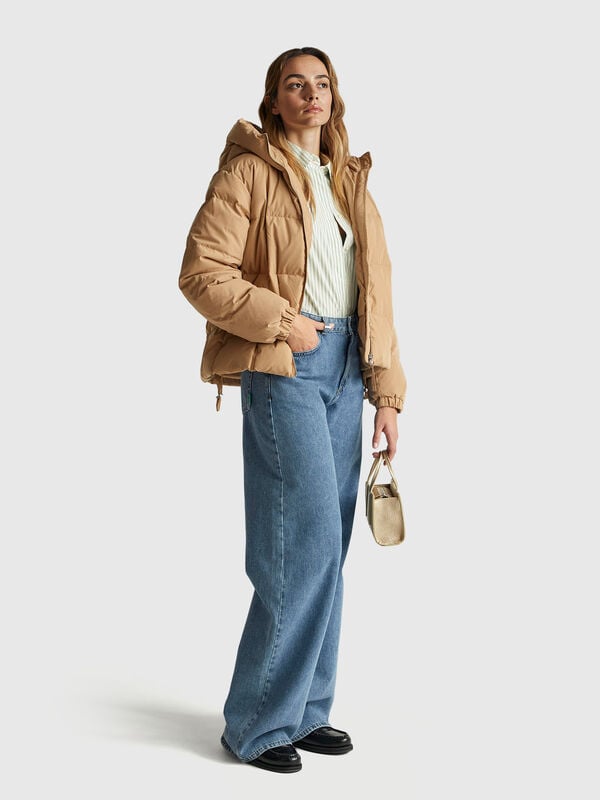 Chaqueta corta acolchada con plumas recicladas Mujer