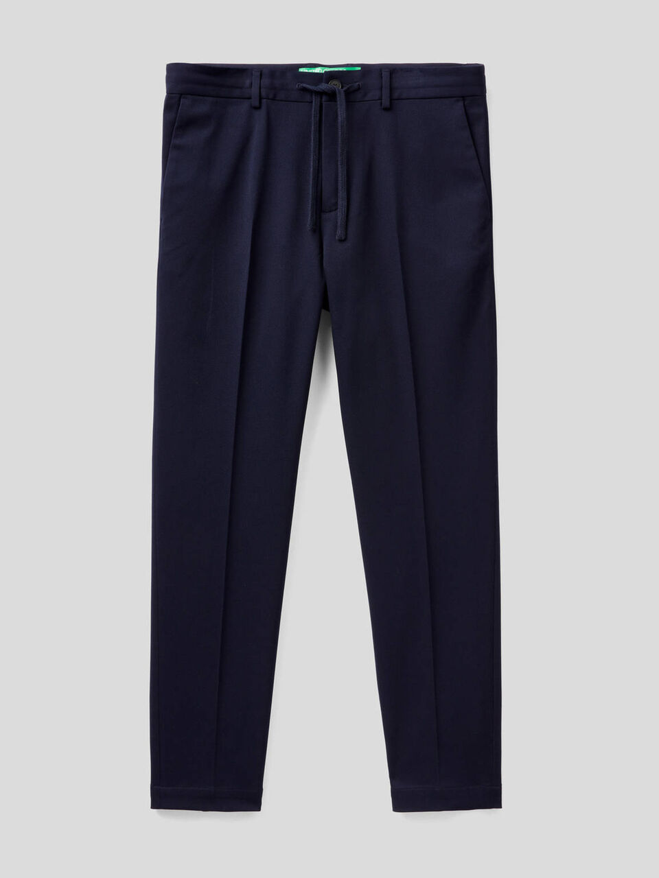 Pantalón regular fit con cordón de ajuste image number 1