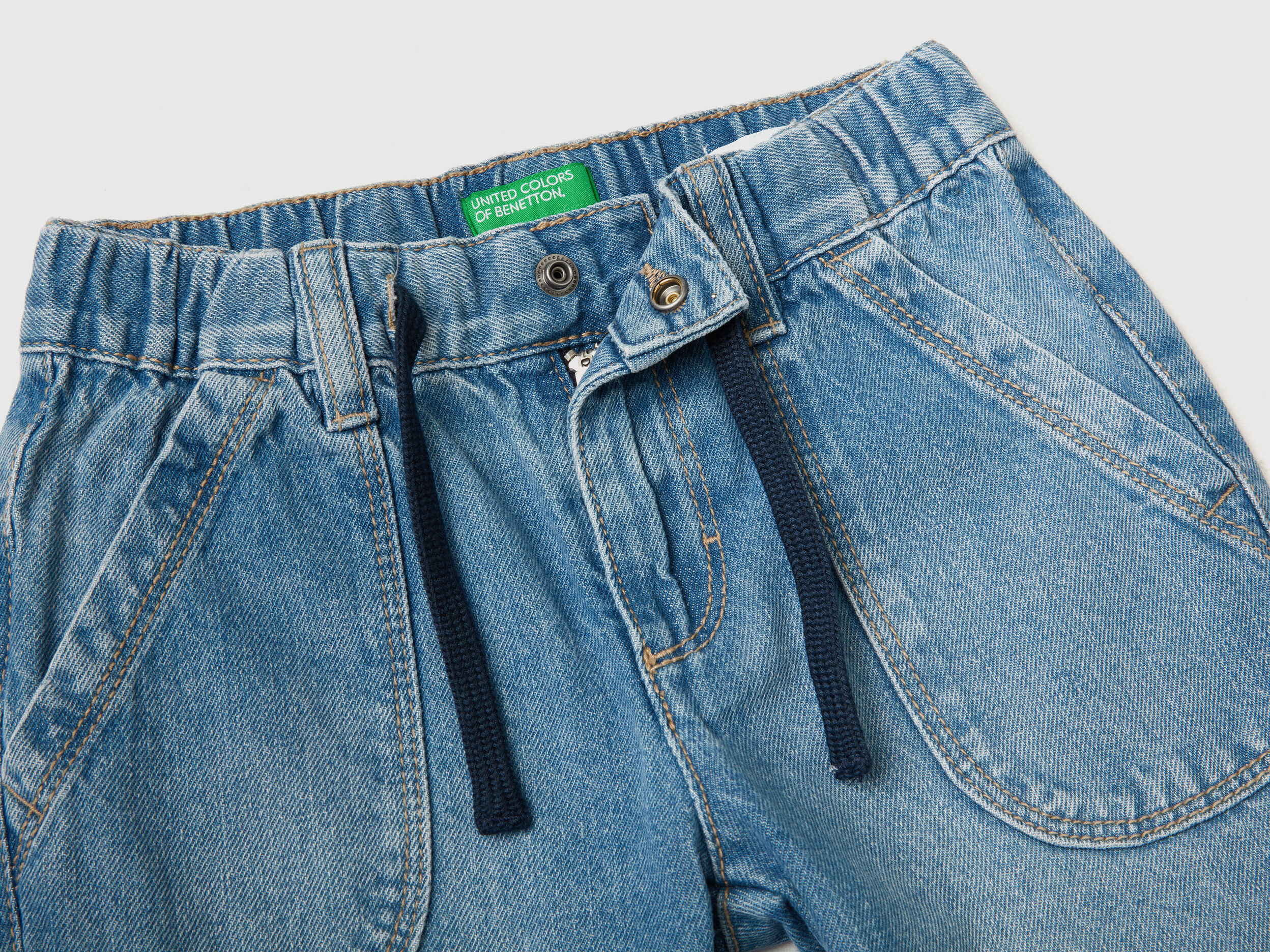 Benetton shop vaqueros niño