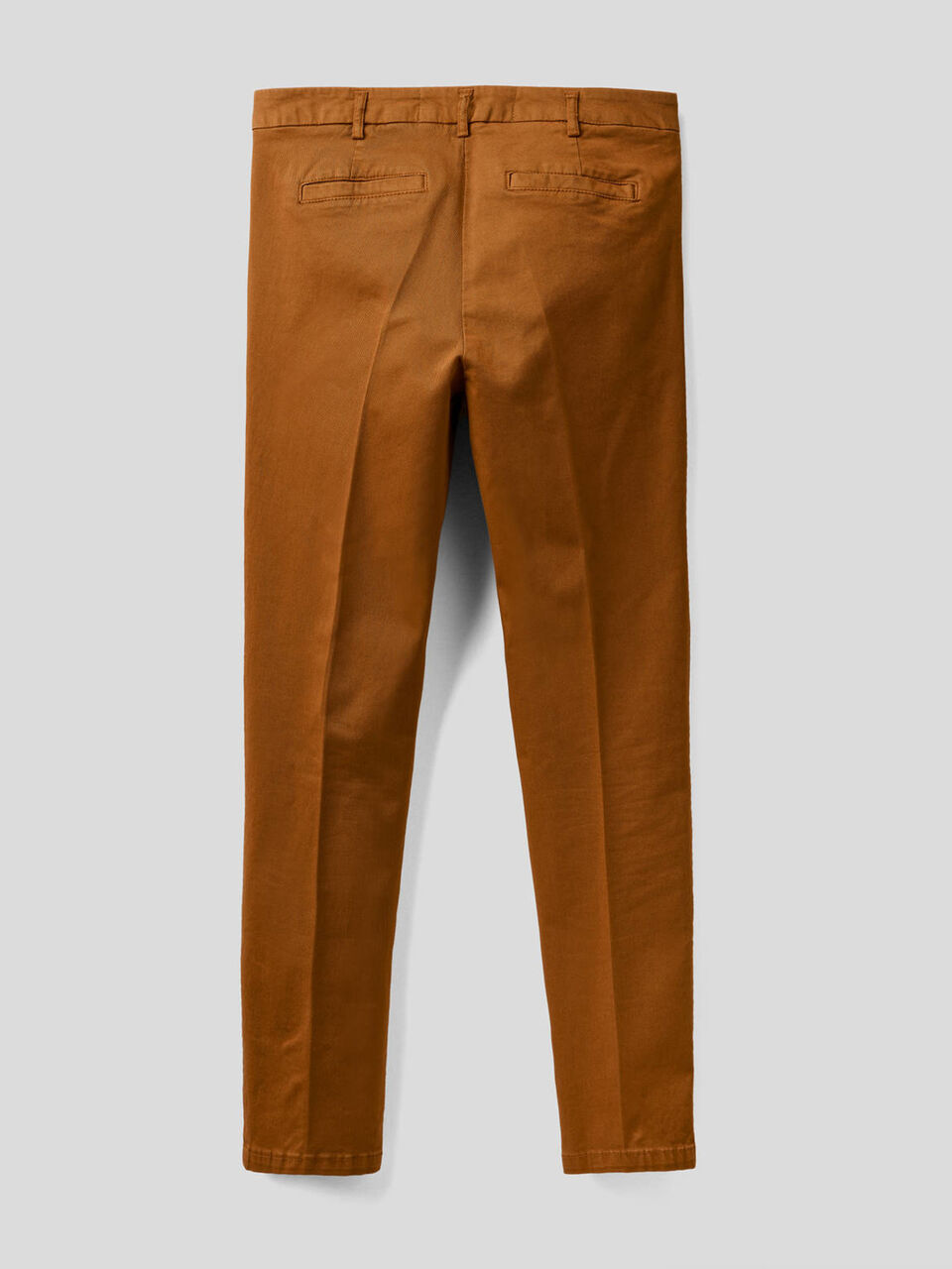 Chinos de corte ceñido image number null