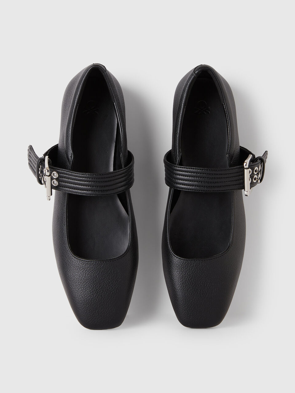 FLATTIE Mujer image number null