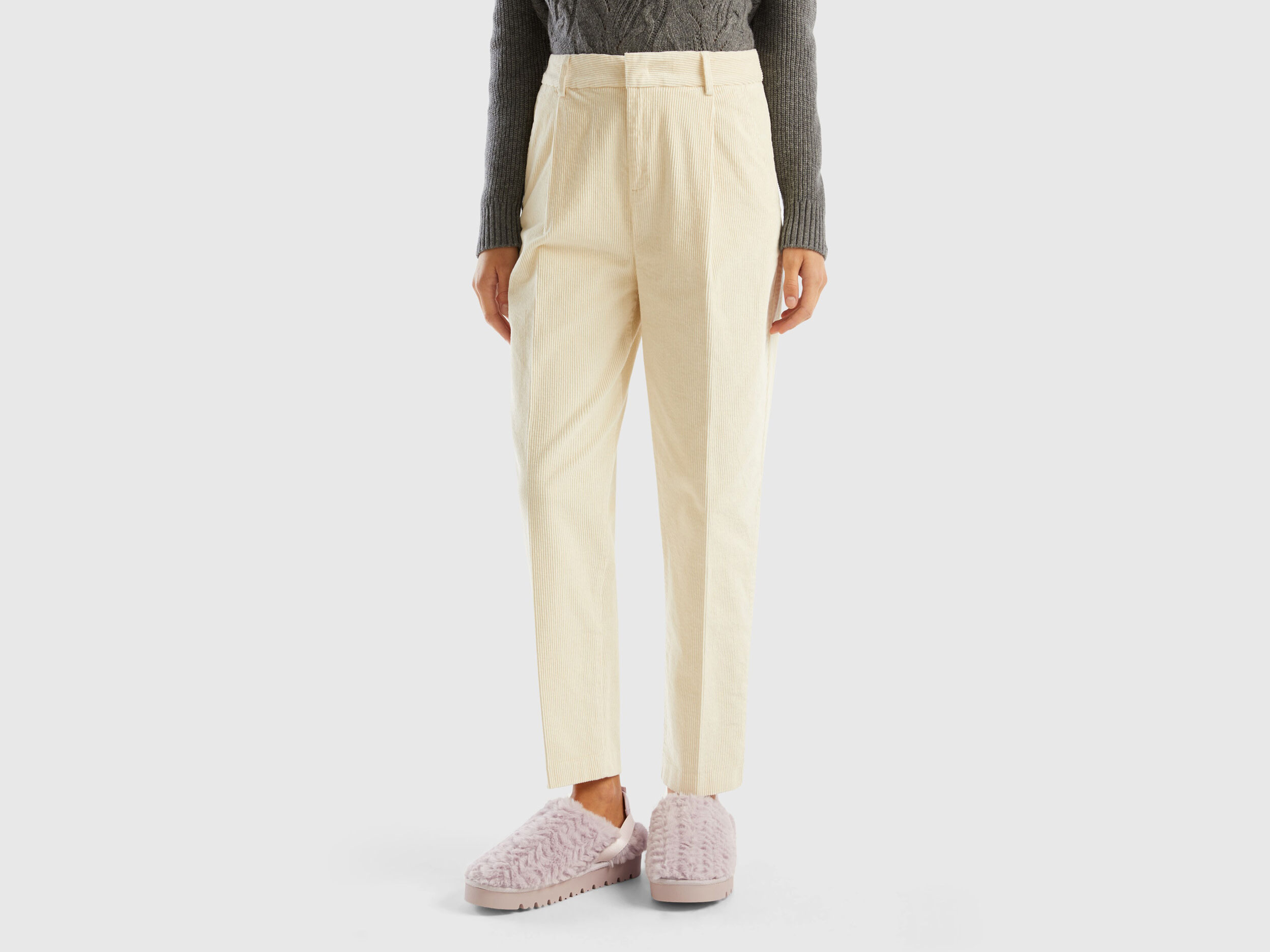 Pantal n cropped de pana Blanco Crema Benetton