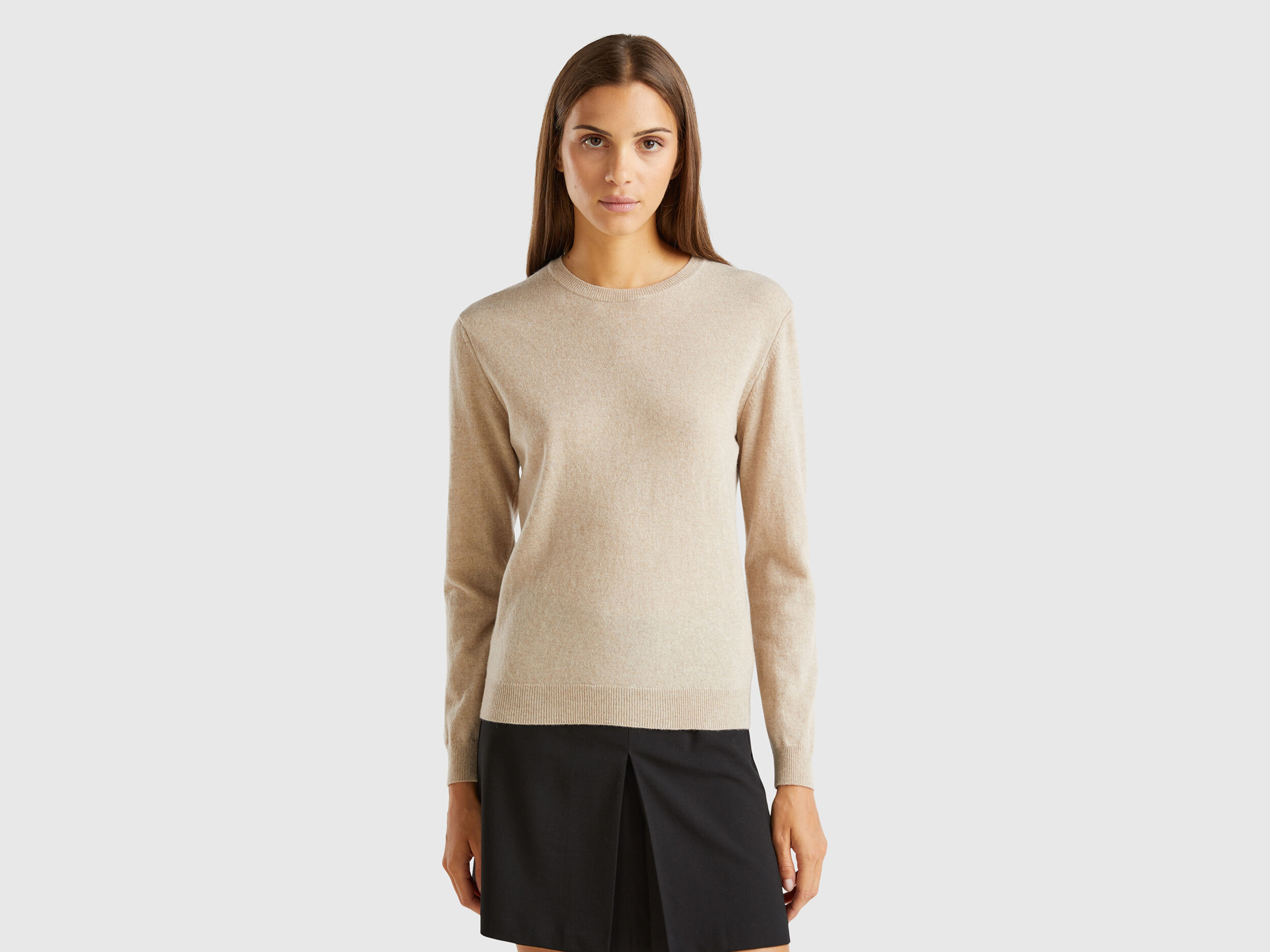 Jersey de cuello redondo beige de pura lana Merina Beige Benetton