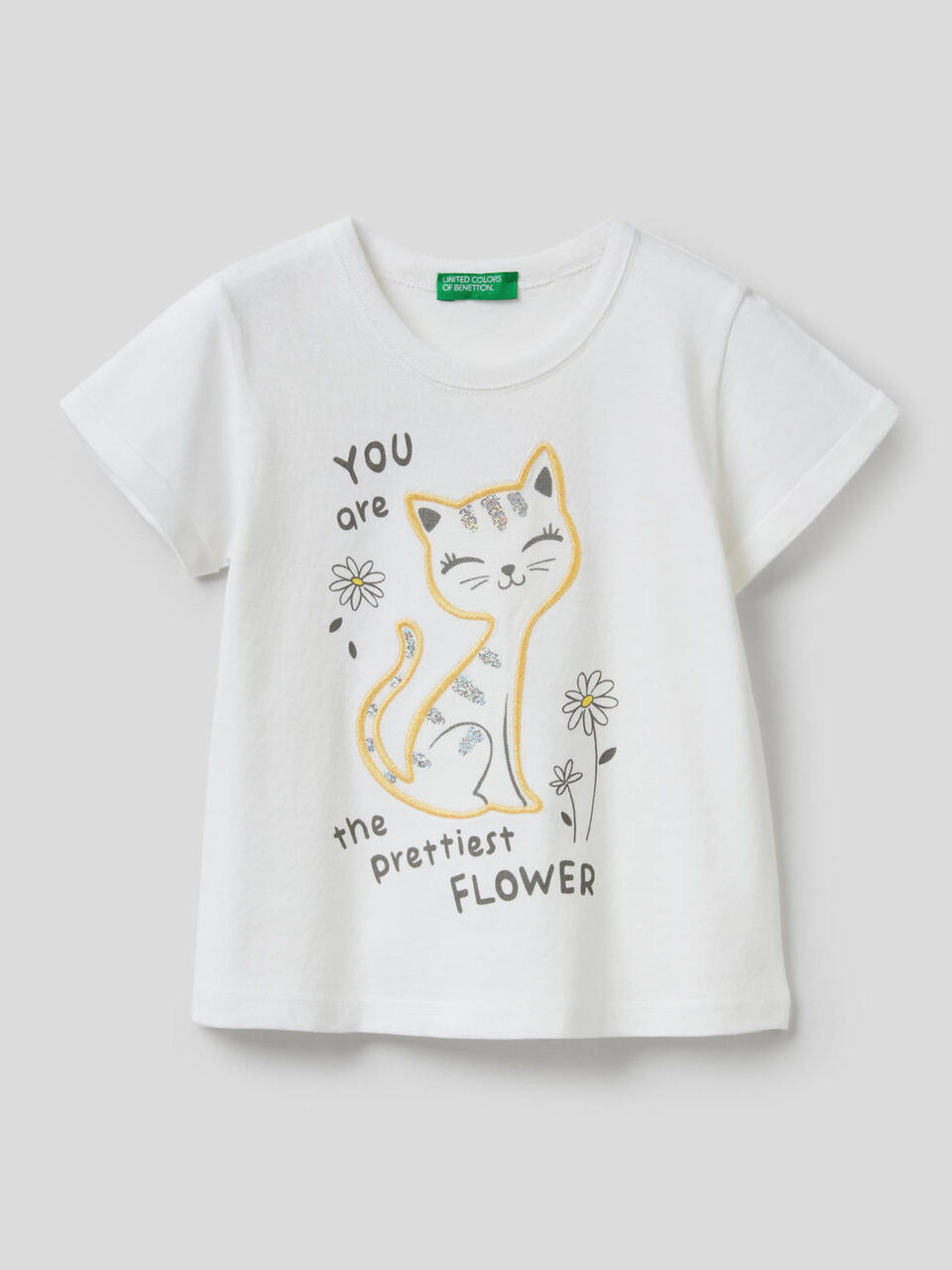 Camiseta con estampado y bordado image number 1