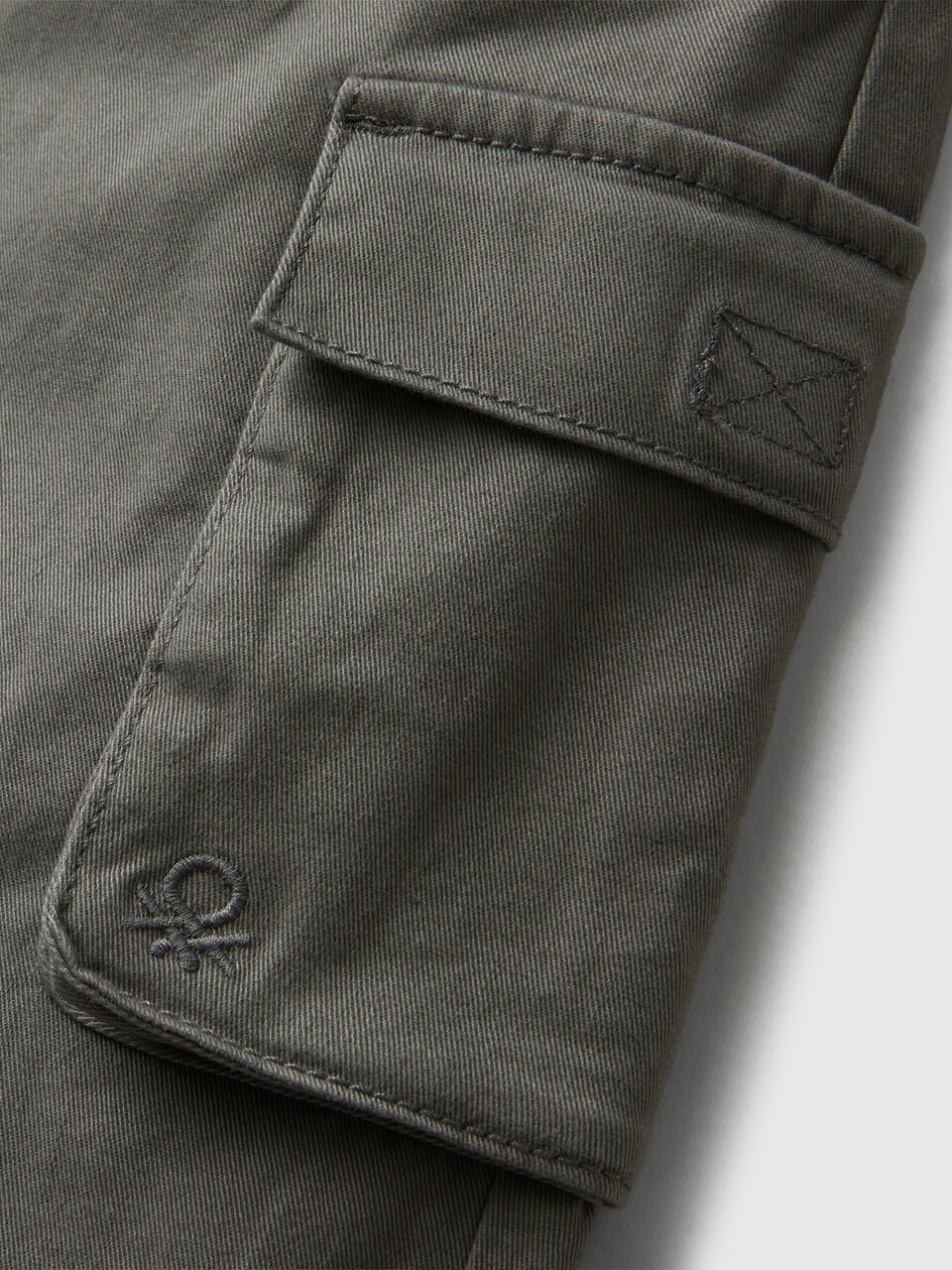 TROUSERS Niño image number null