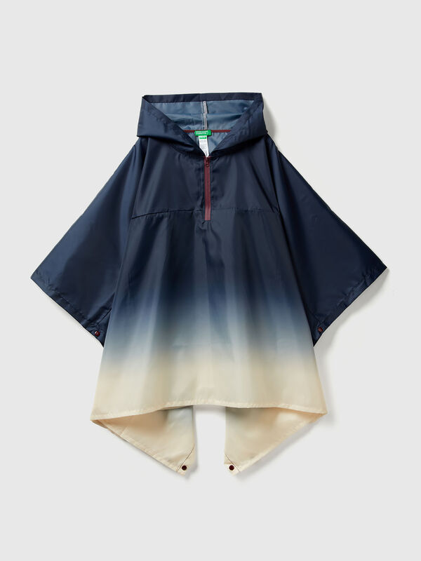 Capa de lluvia con capucha Niño