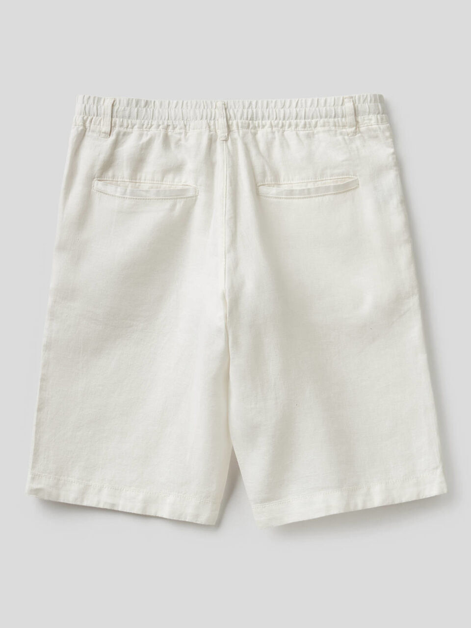 Bermudas de 100 % lino image number 2