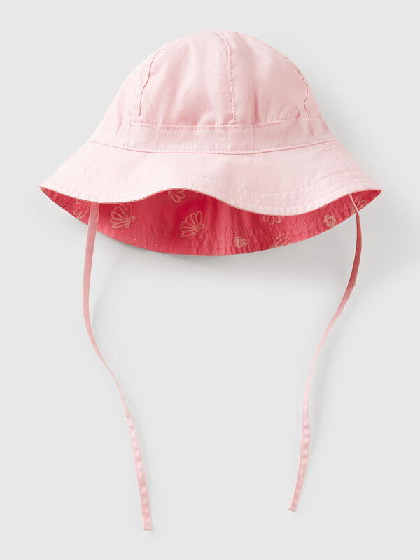 Gorro reversible con estampado de mar. Recién nacidos