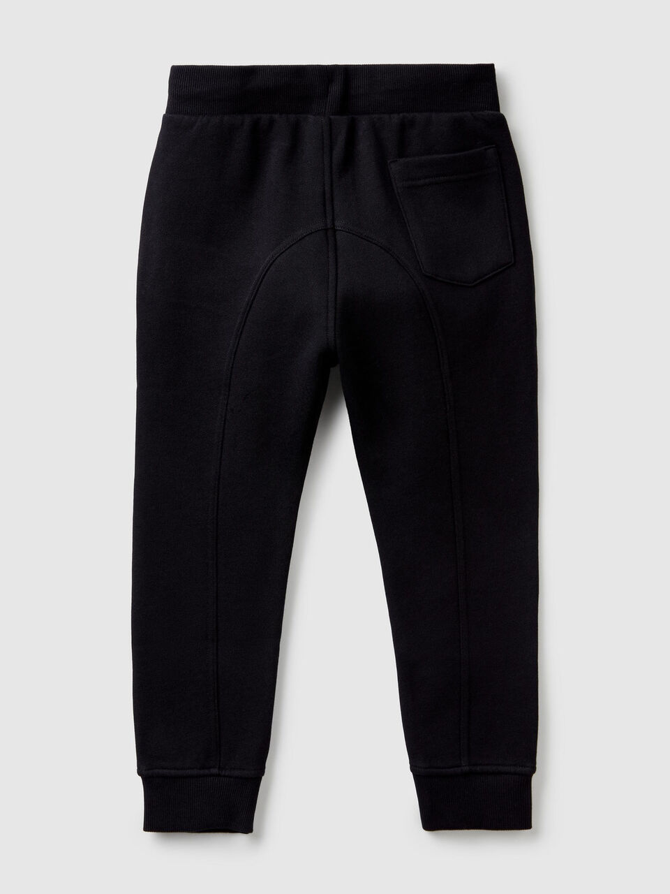 Joggers con bordado y cordón de ajuste image number 2