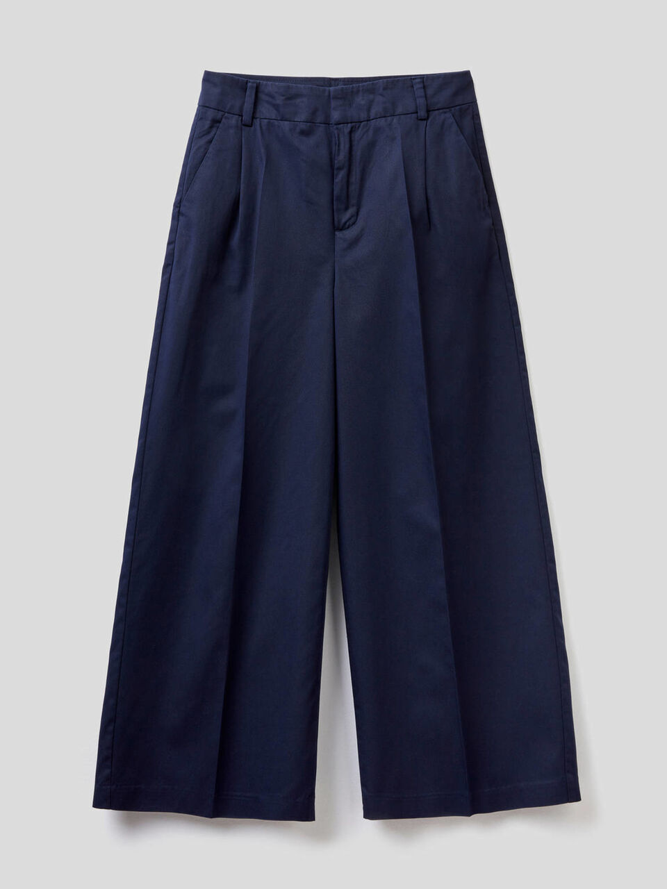 Pantalón de pernera amplia con pinzas image number 1