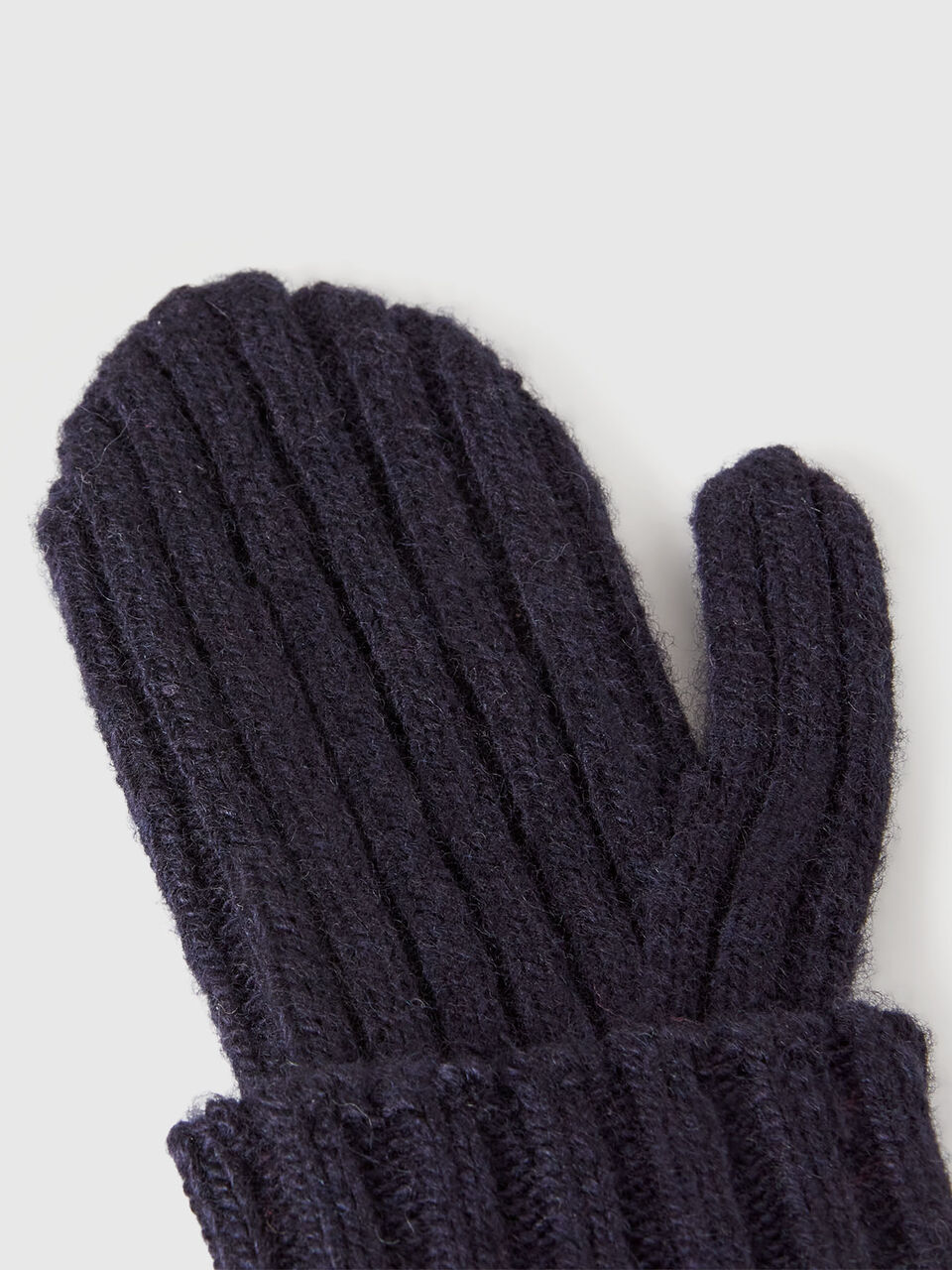 KNITTED GLOVES Niño image number null