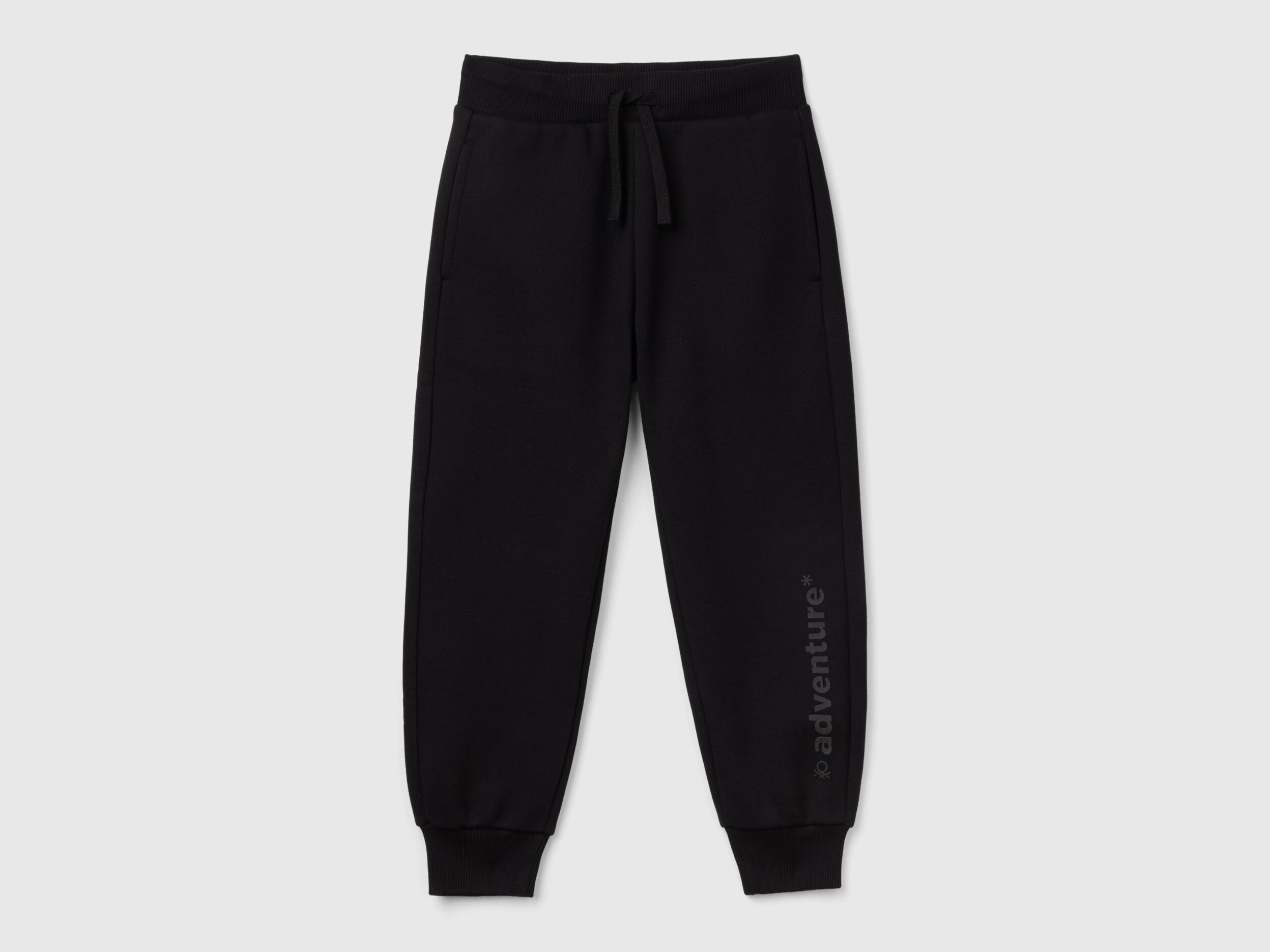 Pantalon chandal niño benetton 2025