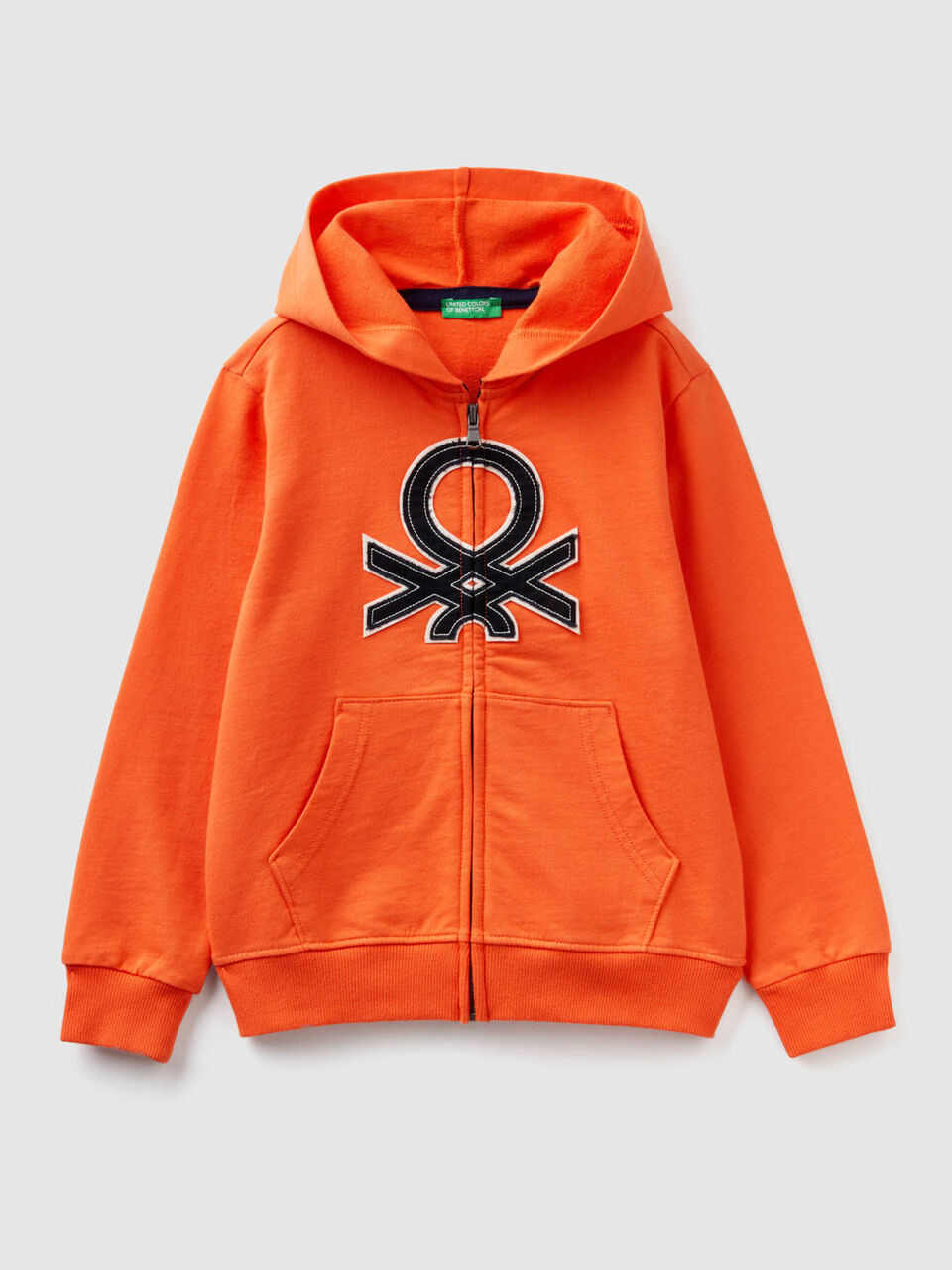 Sudadera con cremallera y capucha image number 1