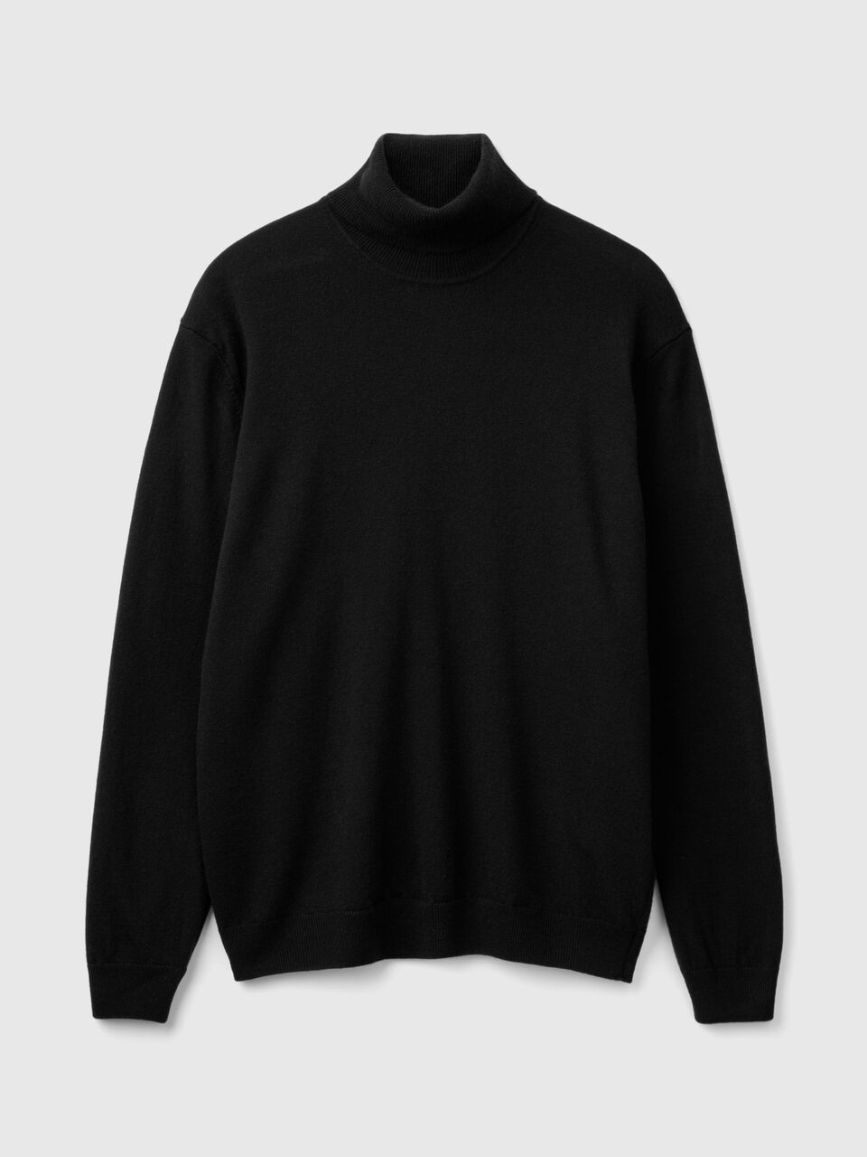 TURTLE NECK SWEATER Hombre image number null