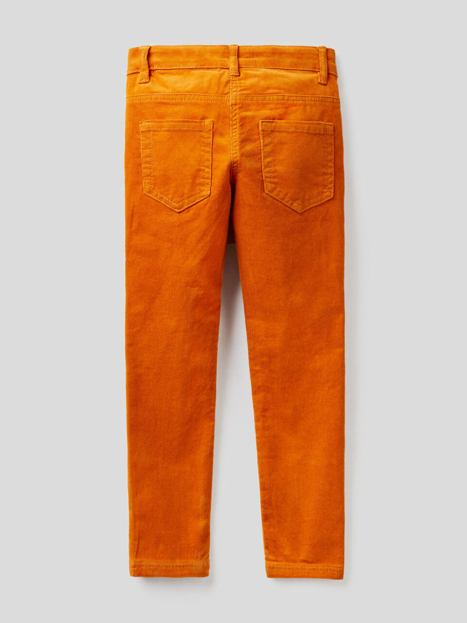Pantalón de pana elástica image number 2