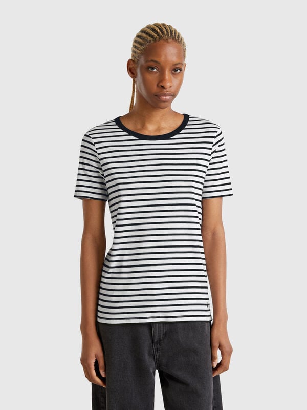 Camiseta a rayas con cuello redondo Mujer