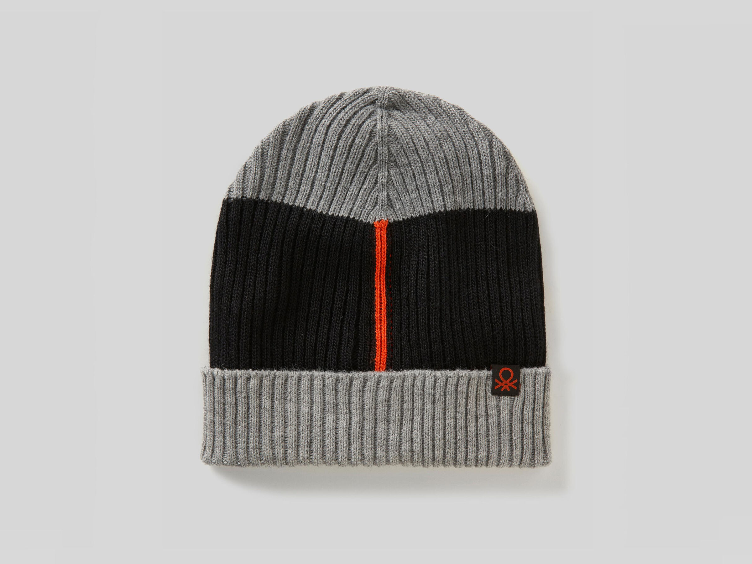 Gorro color block image number null