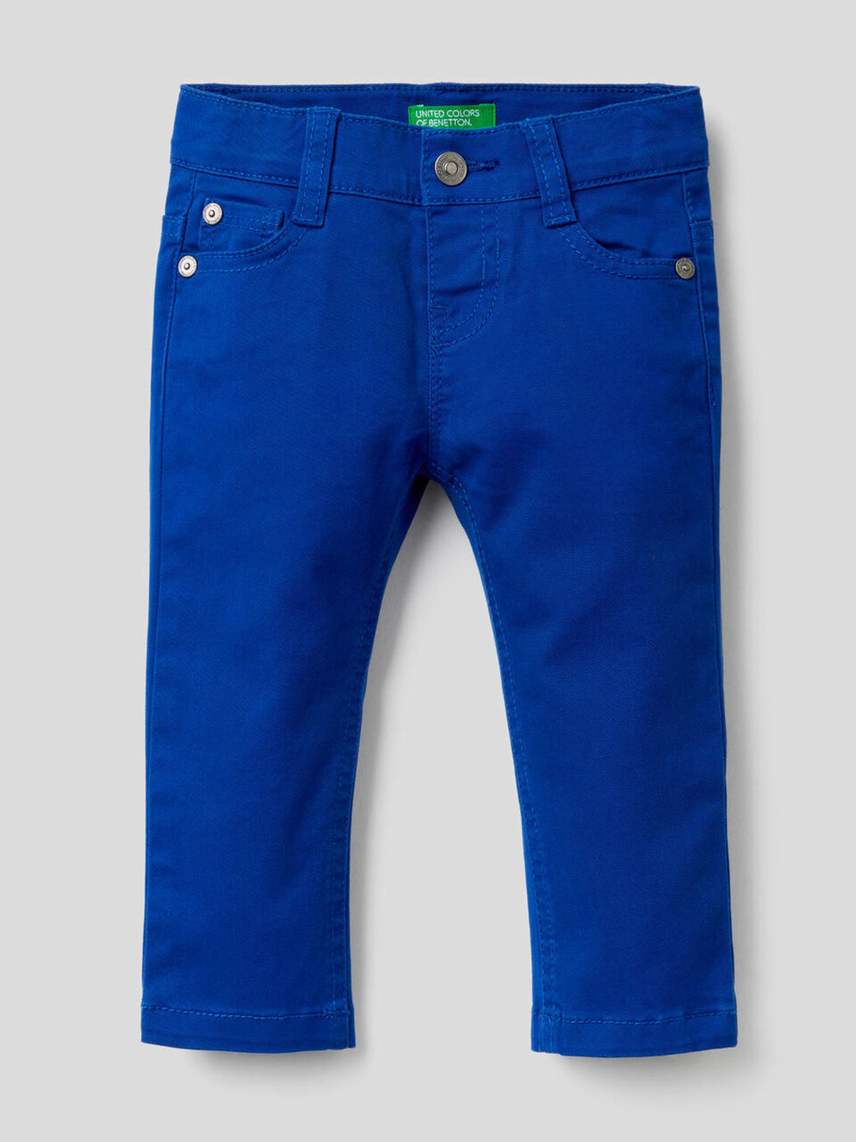 Pantalón slim fit de algodón elástico image number 1