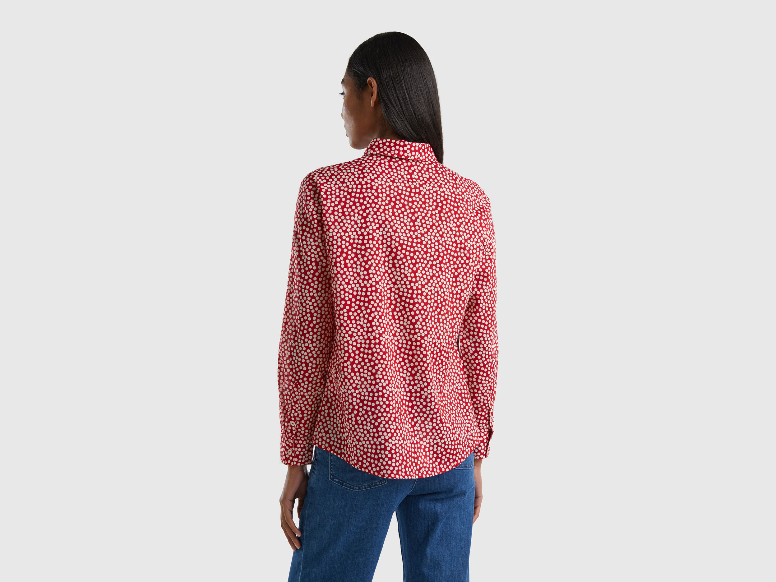 Camisa roja hot sale lunares blancos