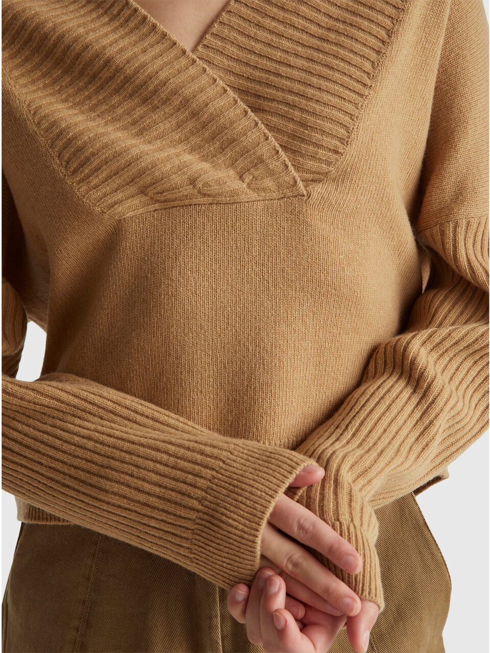 V NECK SWEATER L/S Mujer image number null