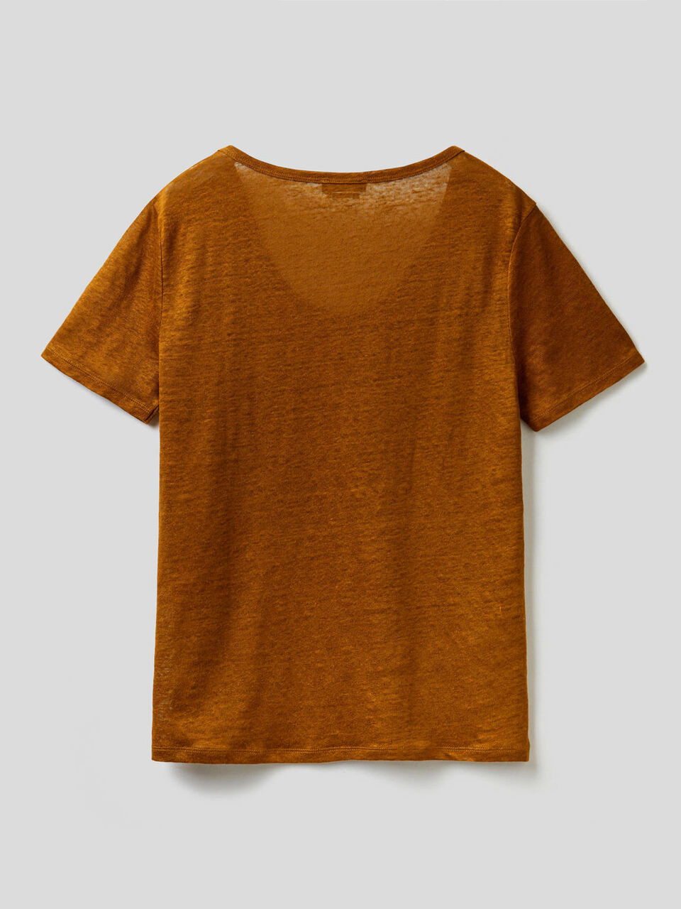 Camiseta de cuello redondo de 100% lino image number 2