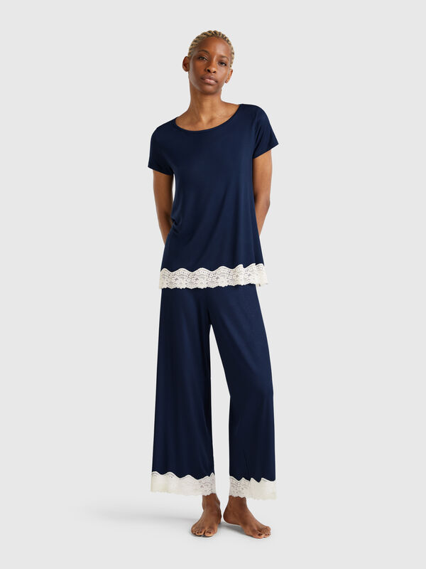 Pantalón 3/4 con detalles de encaje Mujer