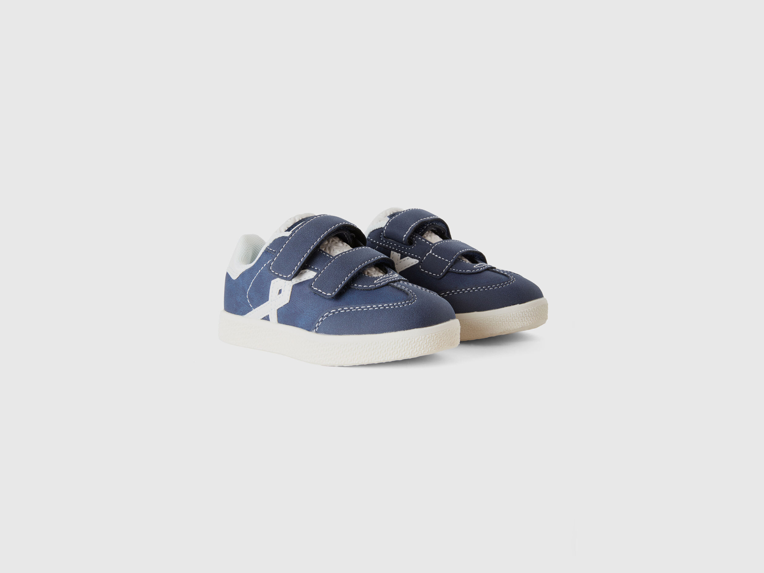 Zapatillas niño 2025 benetton