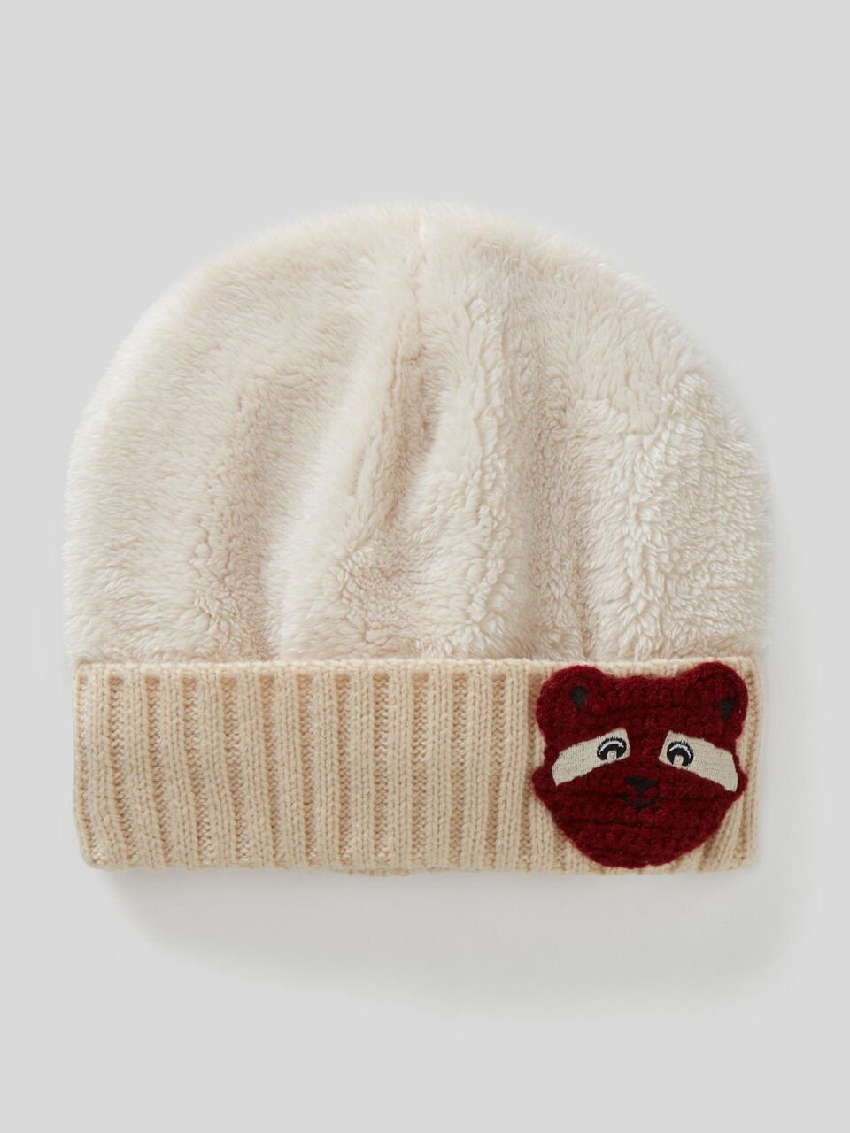 Gorra con vuelta y parche image number 1