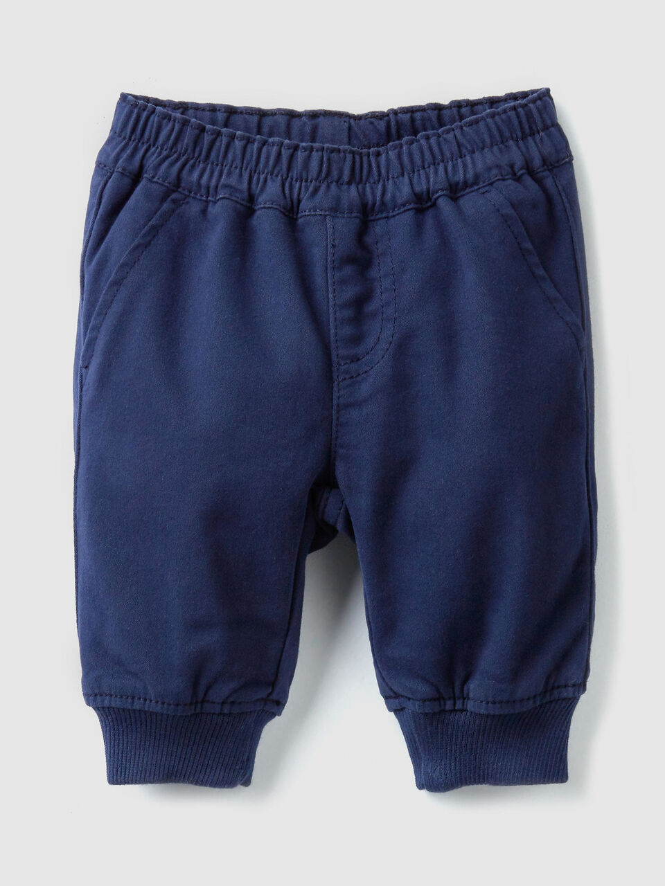 Pantalón de raso elástico image number 1