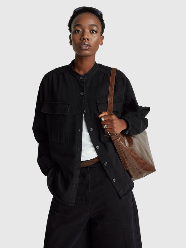 Camisa oversize con cuello mandarín Mujer