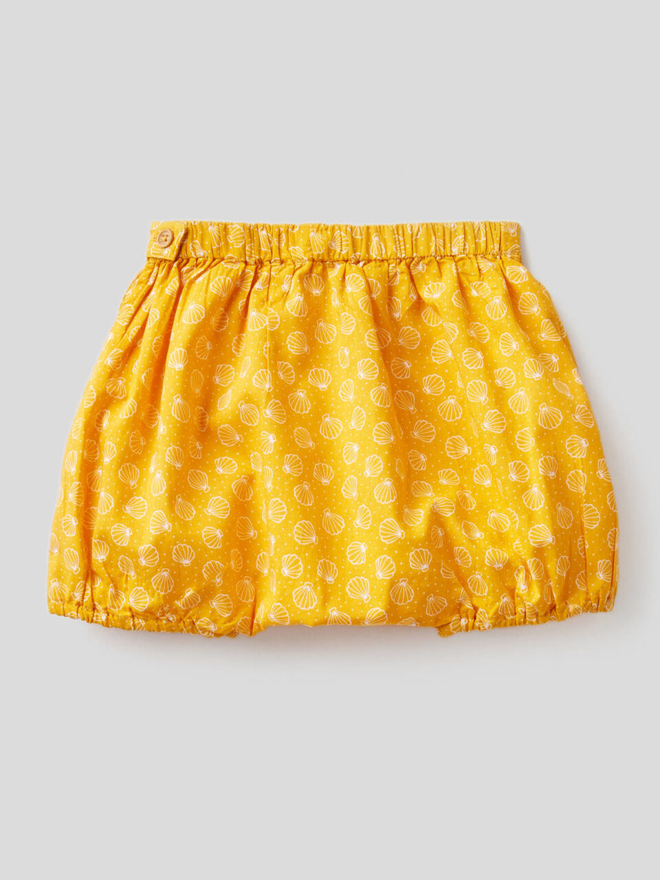 Pantalón corto estampado de 100% algodón image number null
