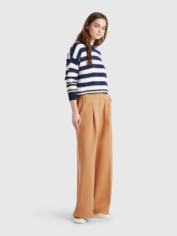 Pantalón palazzo de talle alto Mujer