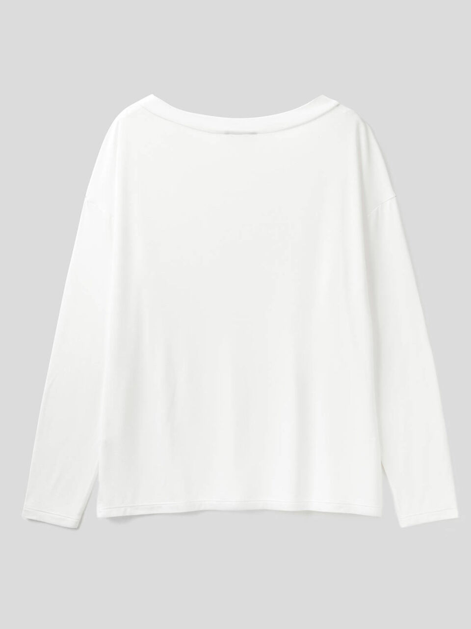 Camiseta viscosa sostenible elástica image number 2