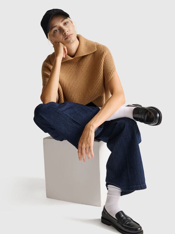 Capa con cuello alto Mujer