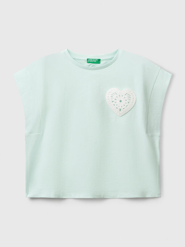 Camiseta con parche de macramé Niña