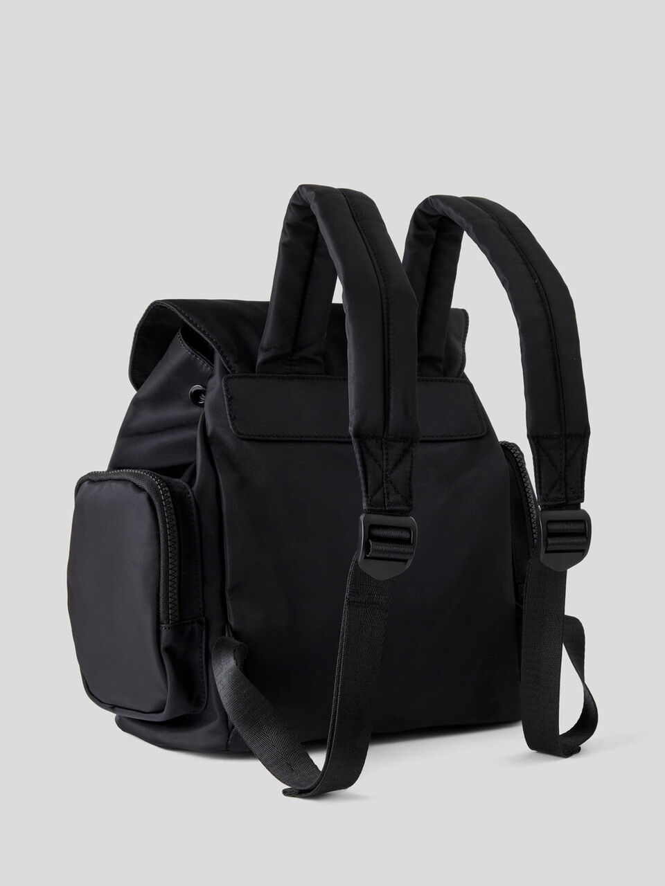 Mochila multibolsillos image number 2