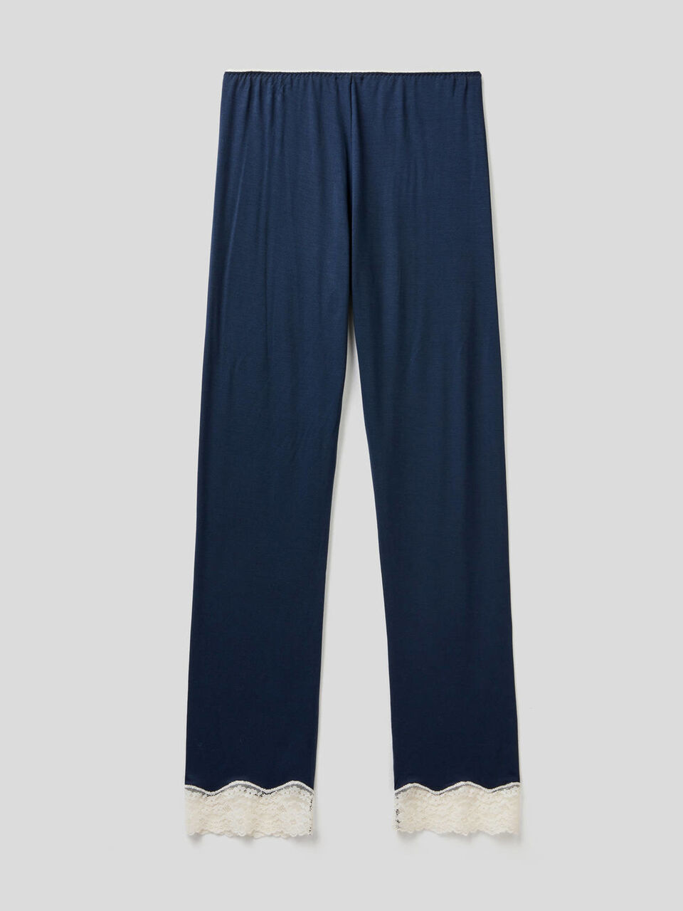 Pantalón con detalles de encaje image number 2