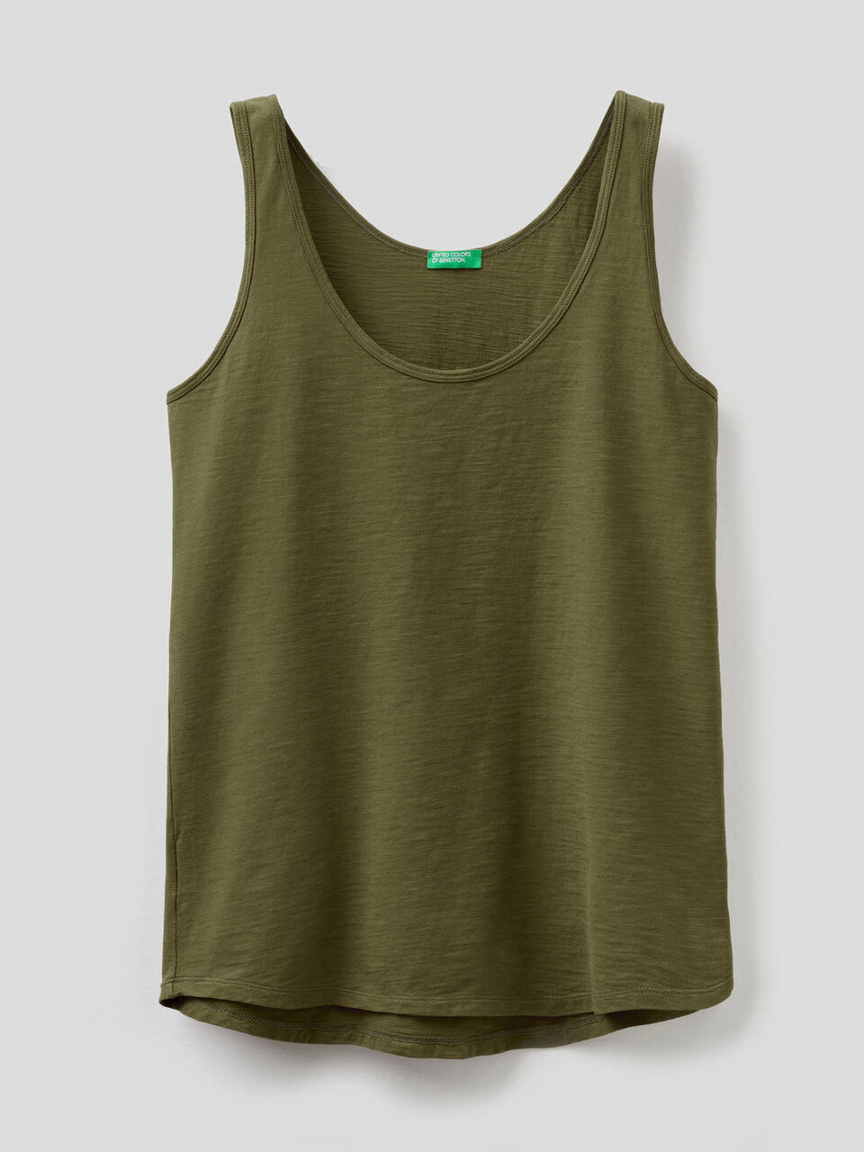 Camiseta de tirantes de 100 % algodón con bajo redondeado image number null