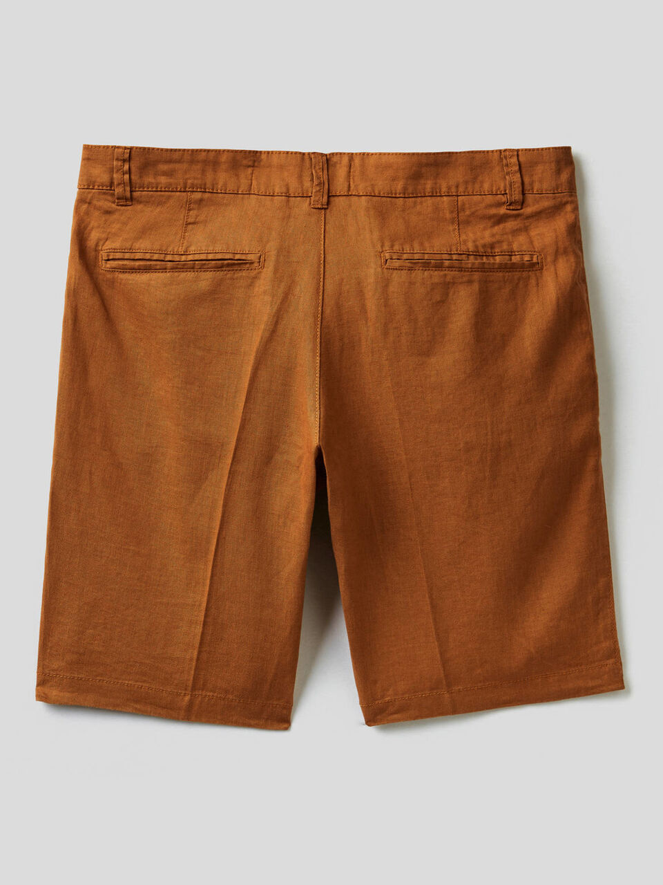 Bermudas de puro lino image number 2